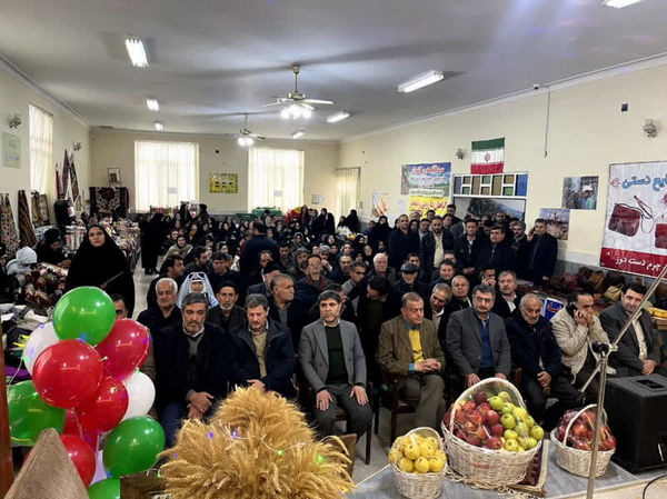 توانمندی بانوان کندوان، جلوه‌ای از اقتصاد مقاومتی در دهه فجر