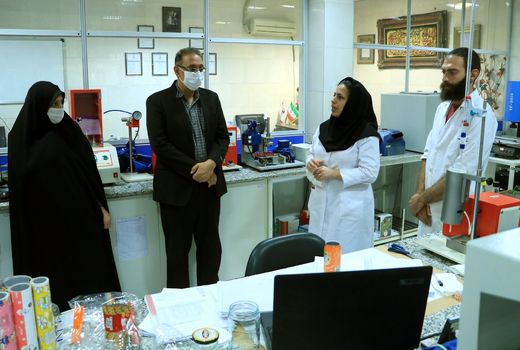 آزمایشگاه‌ تخصصی یکی ازضروریات تولید محصول با کیفیت است