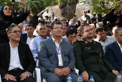 برگزاری هشتمین  جشنواره سماق قرمز در شهرستان هوراند