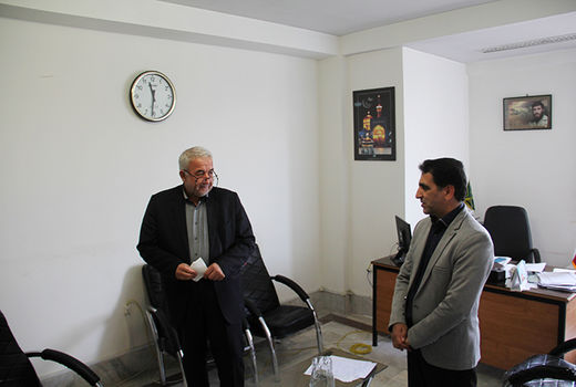 حضور رئیس سازمان در اداره روابط عمومی به مناسبت روز ارتباطات