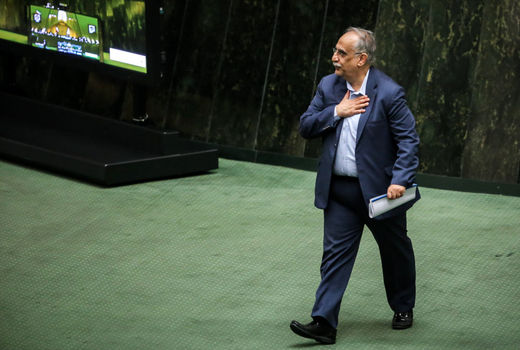 بررسی مشکلات اقتصادی در حضور کرباسیان و سیف 