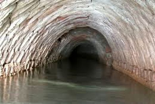 مرمت و لایروبی قنوات شهرستان آباده