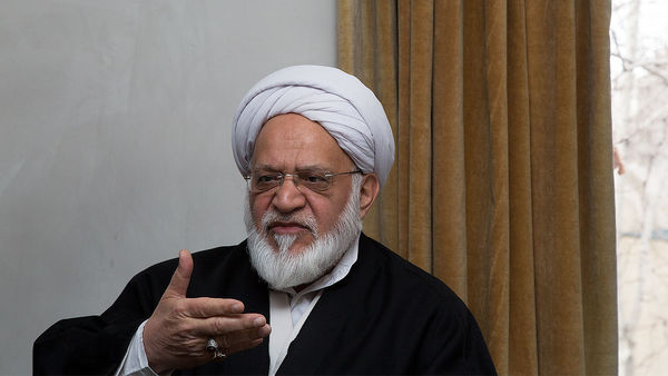 دولت جلوی امضاهای طلایی را بگیرد