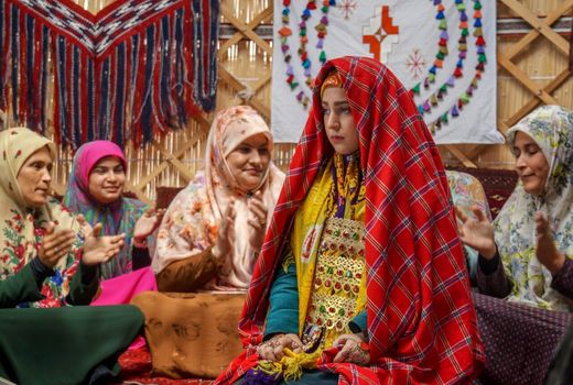 «بازی نقاب ها»،سریالی درباره دو طایفه ترکمن 