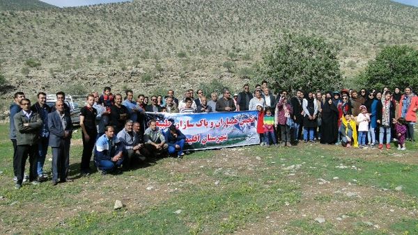 ایرانیان بر سر قرار سبز آمدند