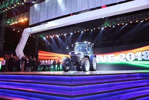 تراکتورهای بدون راننده در خدمت کشاورزان