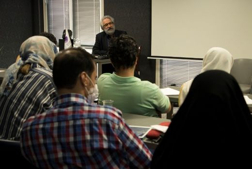 «مدخلی بر تاریخ تحلیلی سینمای ایران» در مدرسه ملی سینما تدریس می‌شود