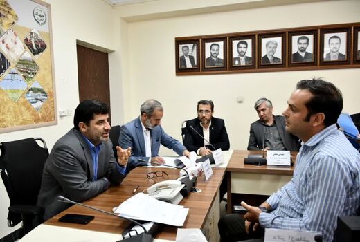 برپایی میز ارتباطات مردمی در راستای تحقق شعار دولت مردمی