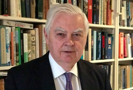 انگلیس اجرای رأی دادگاه لاهه توسط آمریکا را پیگیری می‌کند
