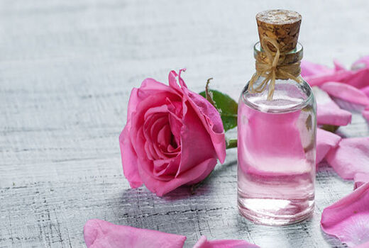 استحصال ۵۰۰۰لیتر گلاب در شفت