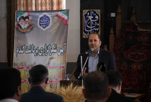 برگزاری آیین شکرگزاری برداشت گندم در شهرخداجوی شهرستان مراغه