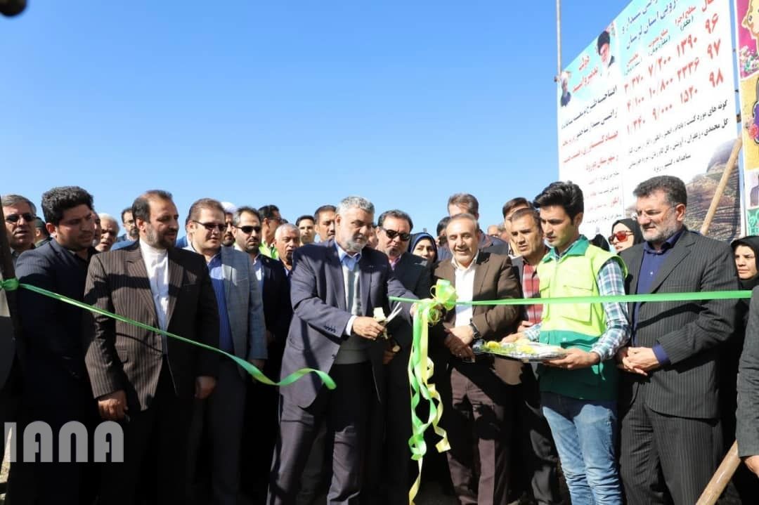 بازدید و بهره برداری طرح‌های بخش کشاورزی استان لرستان
