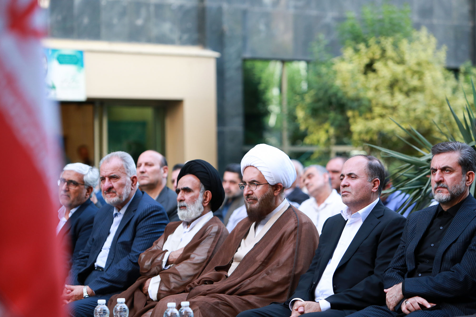  آیین بزرگداشت ارتحال امام خمینی (ره) در محل وزارت جهاد کشاوزری  