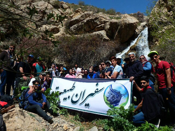 پاک‌سازی ایران در روز زمین