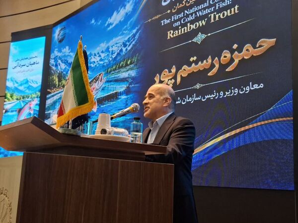 تأکید رئیس سازمان شیلات ایران بر تقویت جایگاه چهارمحال و بختیاری در آبزی‌پروری کشور