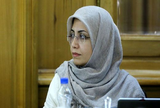 حضور زنان در استادیوم از اختیارات شورا نیست