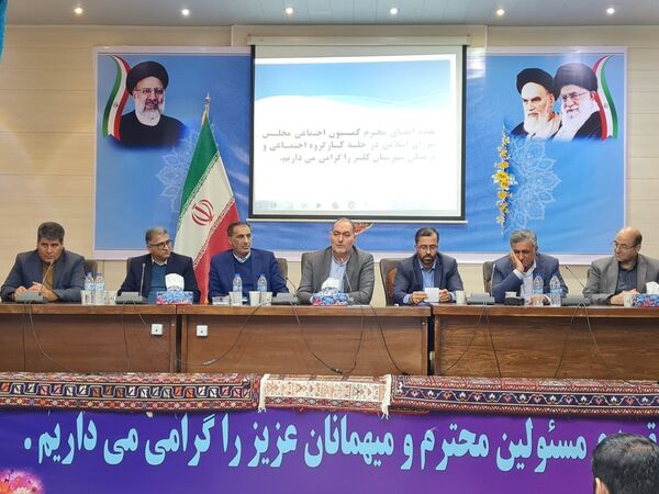 لزوم تسریع روند اجرای پروژه ساخت و ساز گاوداری 6 هزار رأسی وابسته به شستا
