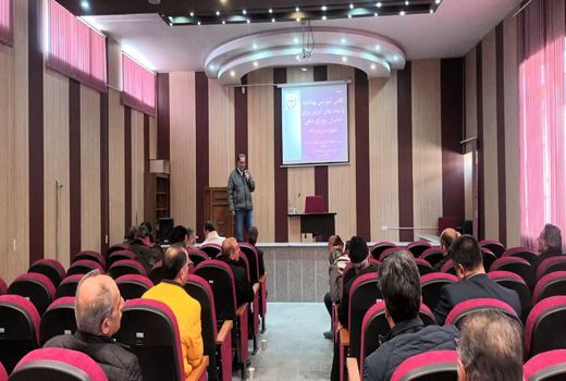 برگزاری کلاس آموزشی بهداشت و بیماری‌های آبزیان برای مدیران مزارع پرورش ماهی در مراغه