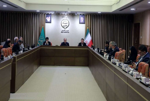 امنیت غذایی کشور با قدرت تمام حفظ شد/ ناکامی دشمن در اخلال در اقتصاد و بازار