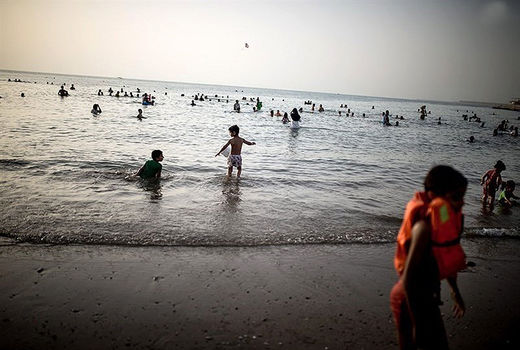 طرح پایش شناگاه‌های بوشهر اجرایی شد