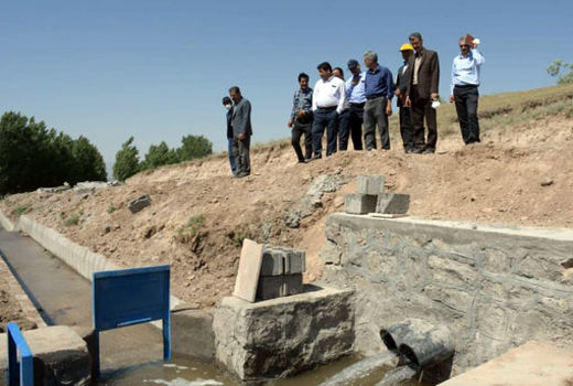 بازدید رئیس سازمان جهادکشاورزی استان از پروژه های آب و خاک شهرستان سراب
