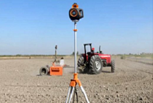 افزایش تولید محصولات کشاورزی با تسطیح لیزری در اراضی بیضا