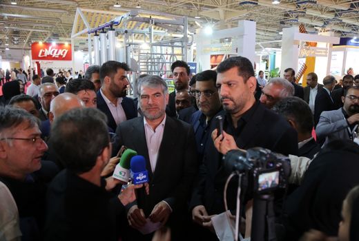 افزایش بهره‌وری در تولید دام با جایگزینی خوراک دام داخلی و استفاده از شرکت‌های دانش بنیان