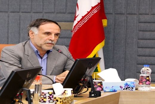گلخانه‌های کردستان تسهیلات معوق خود را تعیین تکلیف کنند