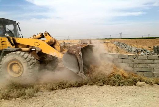 تخریب و آزاد سازی 3 هکتار از اراضی کشاورزی پاکدشت