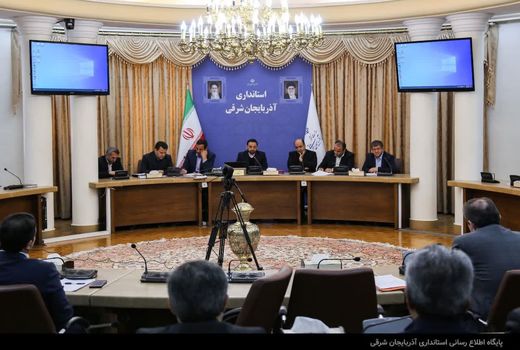 توزیع کالاهای اساسی شب عید در 11 نمایشگاه فروش بهاره و 60 غرفه توزیع درآذربایجان شرقی