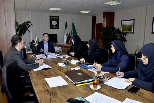 ضرورت حضور زنان روستایی در عرصه تولید