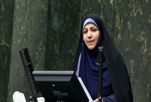 دیوان محاسبات از بازنشستگان شاغل به مجلس گزارش می‌دهد