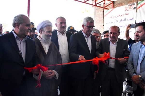 افتتاح سردخانه ۴ هزار تنی «آذران سیب سهند مراغه» با حضور استاندار آذربایجان شرقی