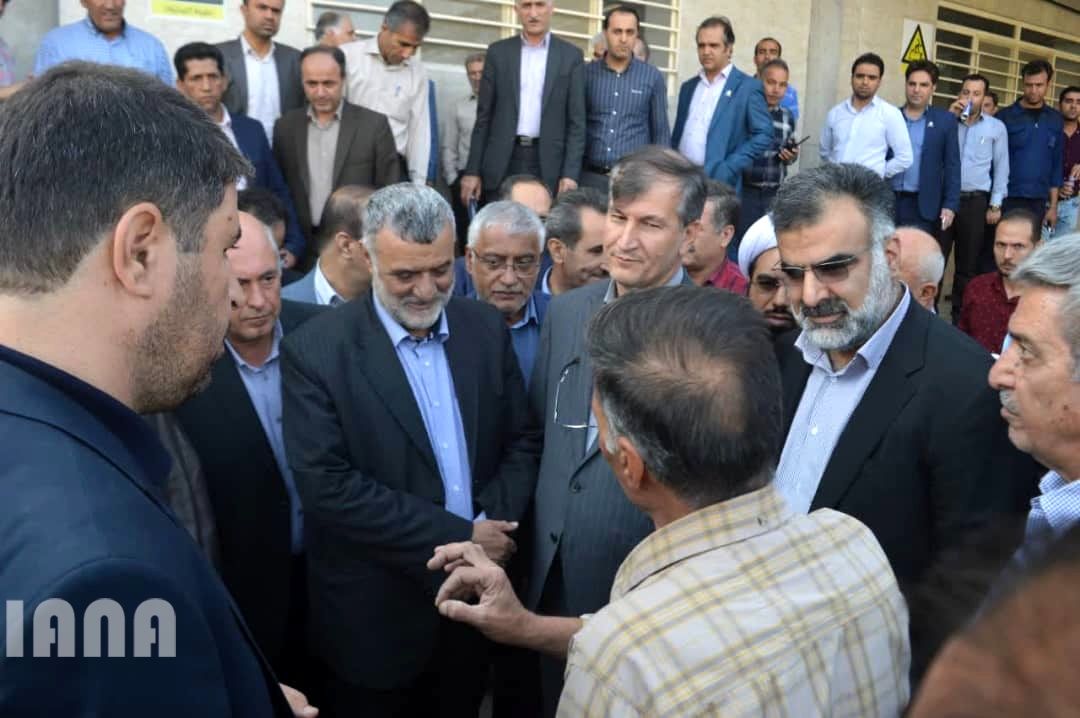 بازدید و بهره برداری پروژه های بخش کشاورزی در سفر وزیر جهاد کشاورزی به استان فارس