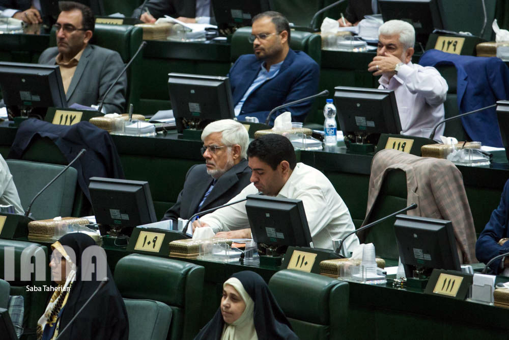 سؤال از رئیس‌جمهور در مجلس