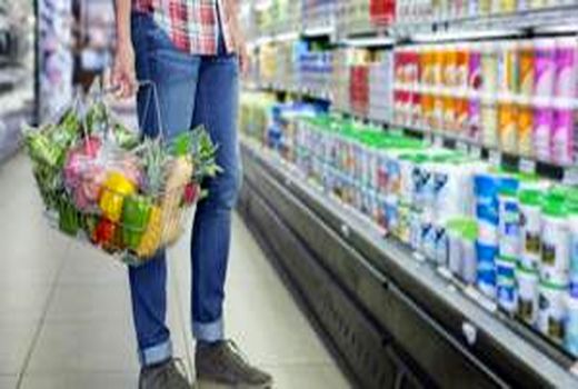عرضه کالاهای اساسی  در استان تهران حتی بیشتر از قبل شده است