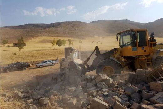 عزم راسخ متولیان اراضی شیراز در نیم روز به ظهور رسید