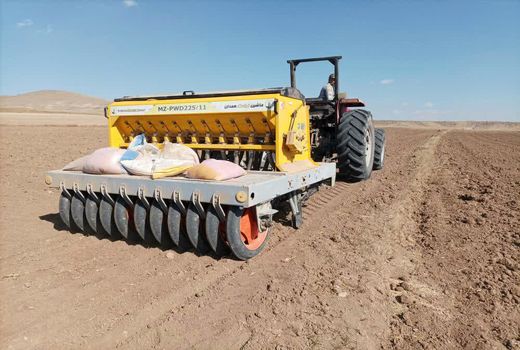 دو سوم از اراضی دیم شهرستان قزوین  به طرح جهش تولید اختصاص یافت