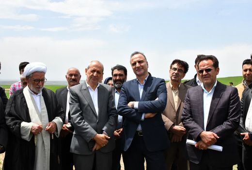 لزوم رویکرد علمی و استفاده از ارقام جدید برای مقابله با چالش‌های بخش کشاورزی