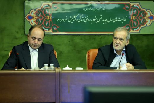 پزشکیان: نظام داده‌ها و الگوی کشت کشور تهیه شود