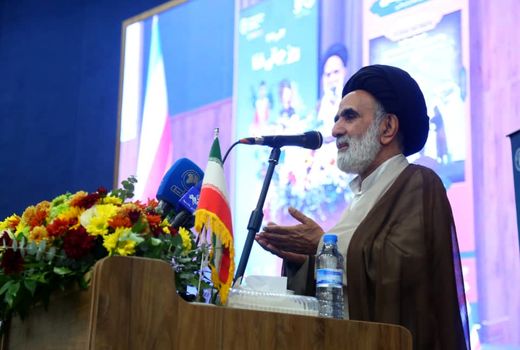 زنان روستایی و عشایر استوانه‌های تولید و امنیت غذایی ایران هستند