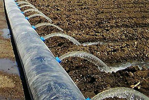 انتقال آب با لوله در شهرستان سربیشه