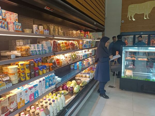 تشدید نظارت بر بازار، در آستانه شب یلدا در آبادان