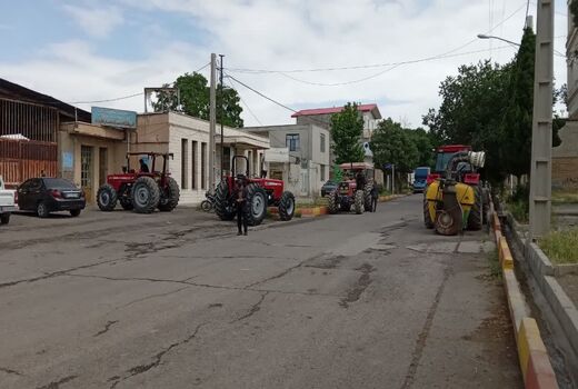 آغاز هوشمندسازی توزیع سوخت در روستای حصار با نصب GPS روی تراکتورها