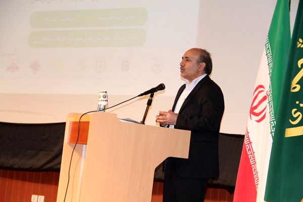 آیین شکرگزاری گندم در خرم‌آباد برگزار شد/ تولید ۵۸۶ هزار تن گندم در استان
