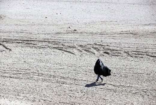 صدای ترک خوردن زمین از شوره‌زارهای ایران