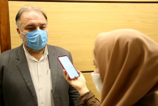 وزیر پیشنهادی جهاد کشاورزی فردی جوان و متخصص است