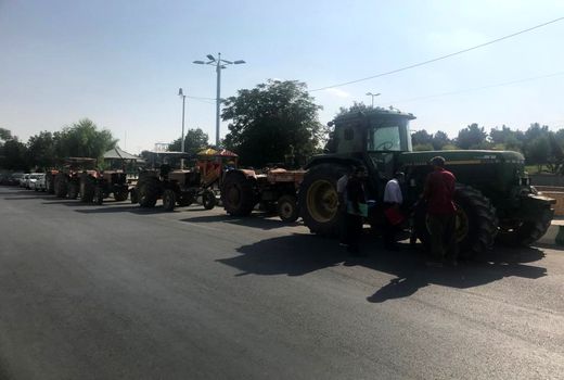 تمامی ماشین آلات کشاورزی در سطح شهرستان قرچک پلاک گذاری شدند