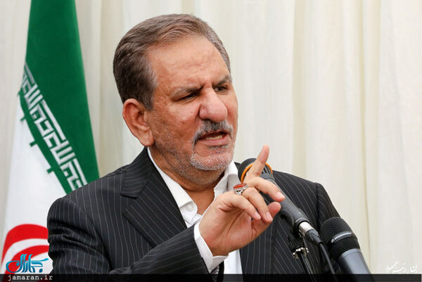 آنهایی که ملت را غارت کردند ادب می‌کنیم
