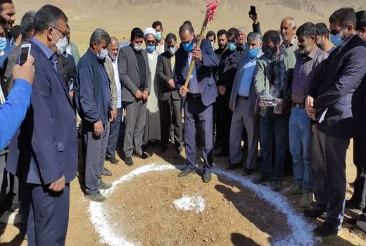 کلنگ احداث مجتمع دامپروری شهر گهرو به زمین زده شد 